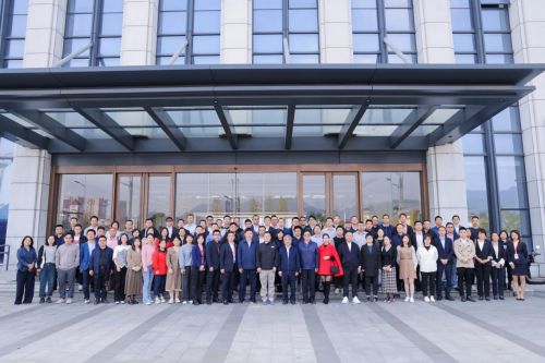 智造未來，賦能新質(zhì)生產(chǎn)力——浙江求是應(yīng)急科技研究院主辦智能與未來工廠新技術(shù)研討會側(cè)記